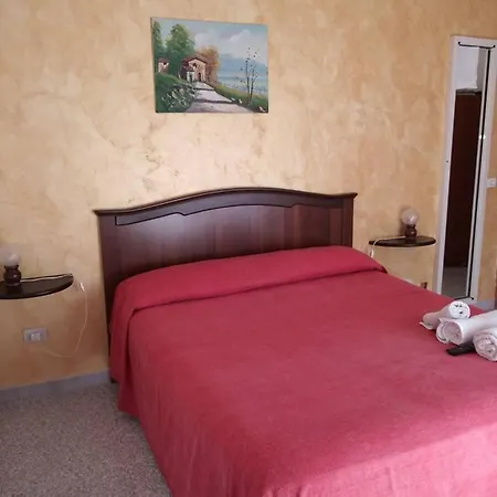 The Bridge - Pensión Tropea